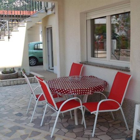 Apartments & Rooms Dekanic Baška Eksteriør billede
