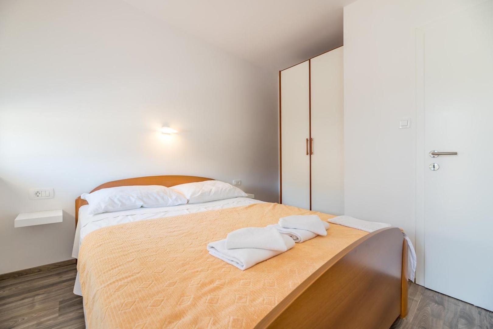 Apartments & Rooms Dekanic Baška Eksteriør billede