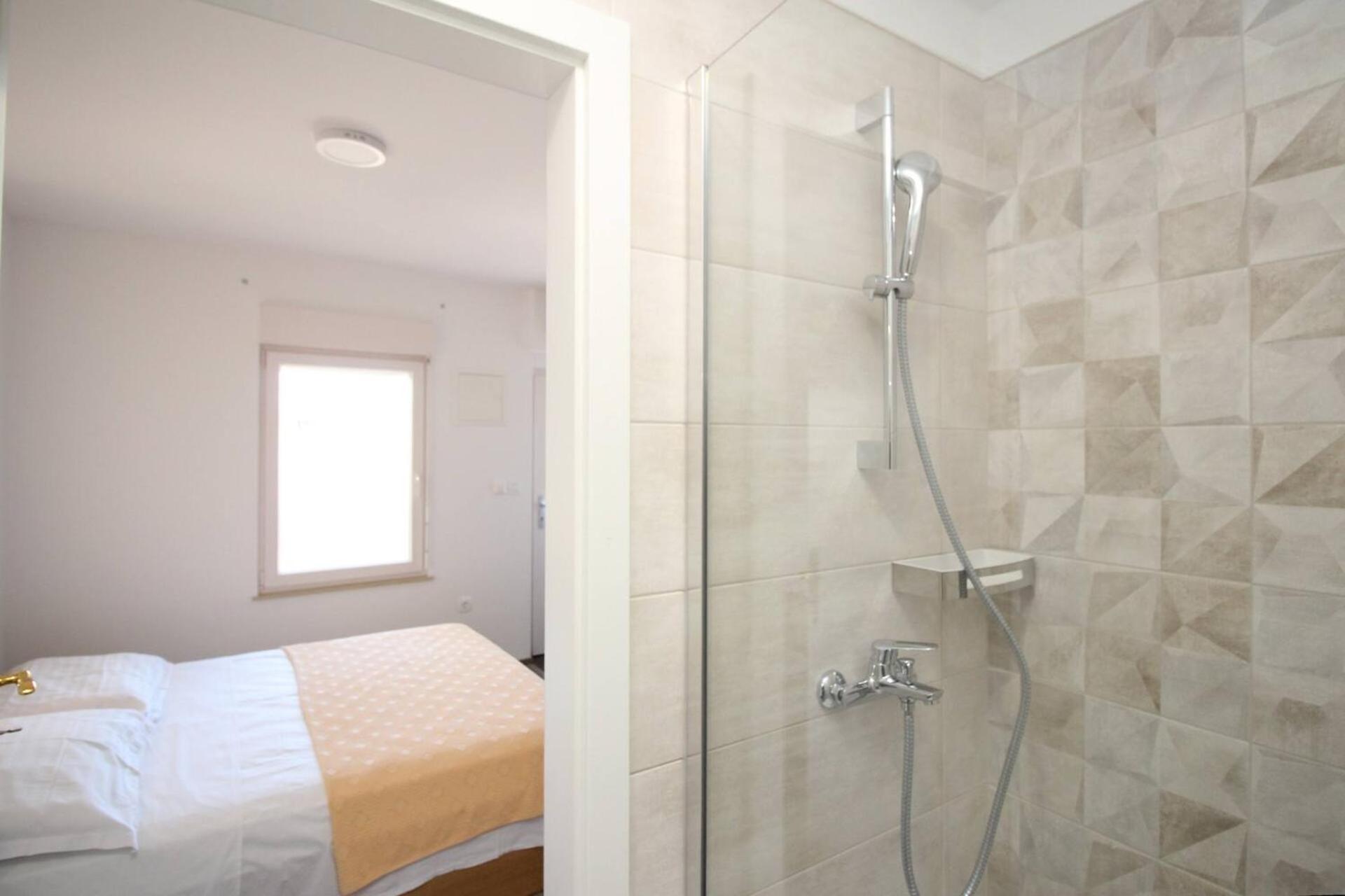 Apartments & Rooms Dekanic Baška Eksteriør billede