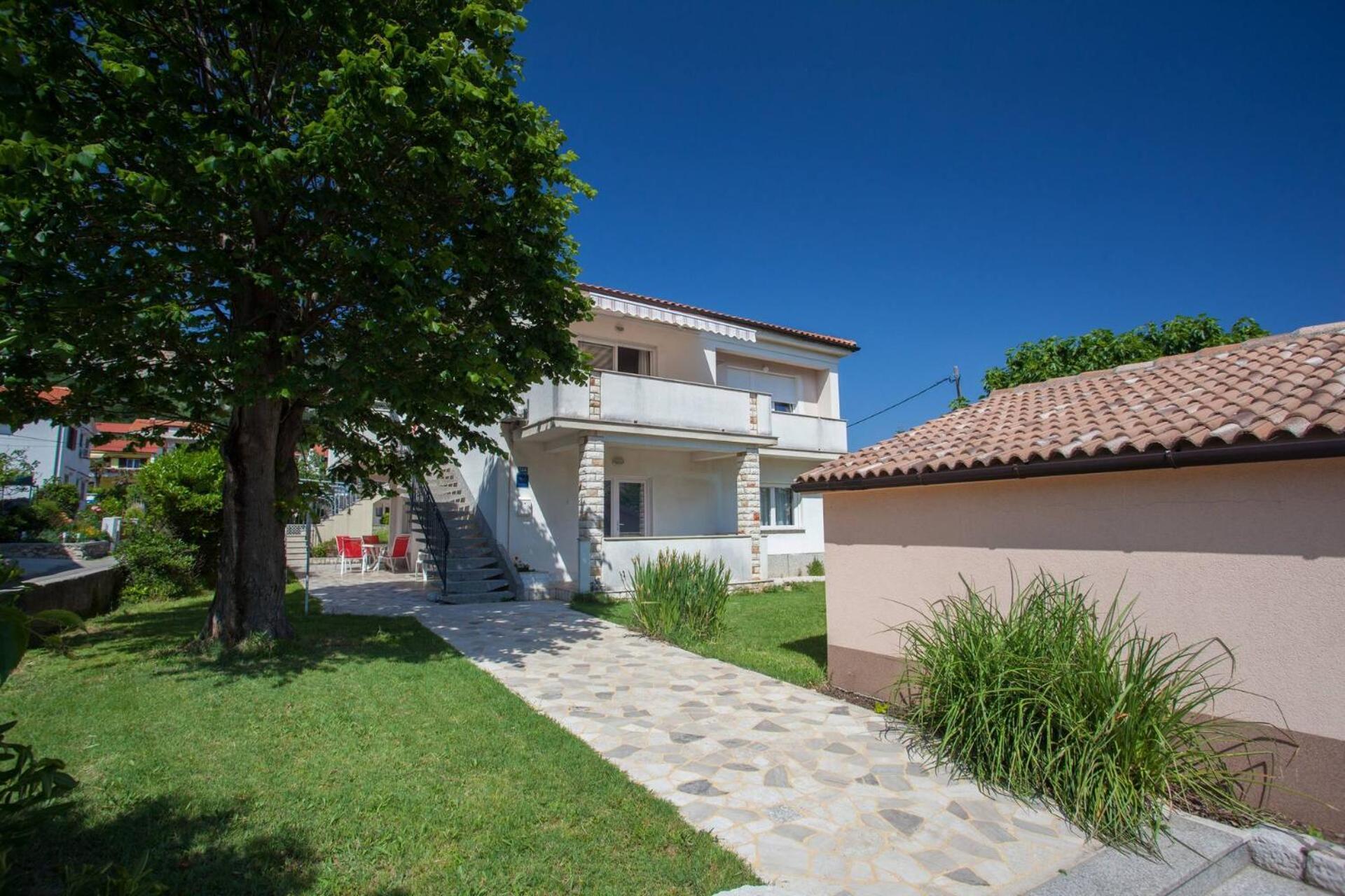 Apartments & Rooms Dekanic Baška Eksteriør billede